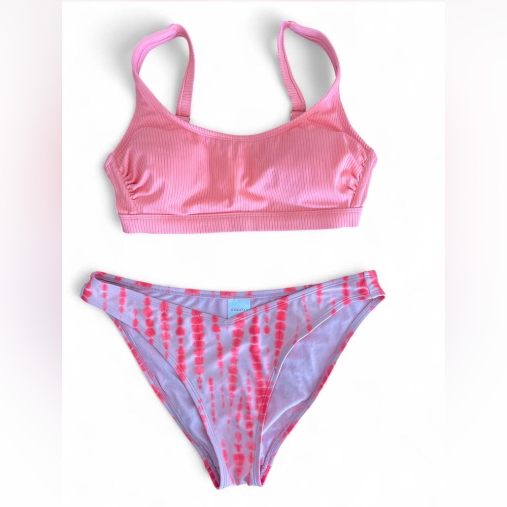 Women’s ribbed bralette bikini top and tie dye bikini bottom size L - like new